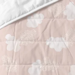 Clouds Pink Colcha Cuna (100x130 Cm) Rosa -Descansaya Tienda De Ventas 2e4f10366a1a72a8b61bbd3410e0bbc0f3fff51b 44d906119734468fb30d322ced407f84
