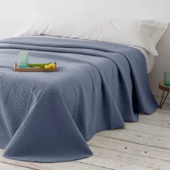 Vipalia - Colcha Bouti Pique 30% Algodón - 70% Poliester. Modelo Silver Cama 90 Cm - 180x260 Cm, Color Marino/Azul -Descansaya Tienda De Ventas 43949377fc6e223706d31be092b163099cbaeb6b 53281de40ad04a45b204f9f6b3f82a80