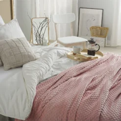 Manta De Poliéster Rosa 150 X 200 Cm SAMUR 10 Manta De Poliéster Rosa 150 X 200 Cm SAMUR -Descansaya Tienda De Ventas 6a22a2f6738a66c6429d2641705f0d23b2fe15de 6d00163ab2cf479cb0e57ac450825865