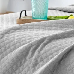 Vipalia - Colcha Bouti Pique 30% Algodón - 70% Poliester. Modelo Silver Cama 135 Cm - 235x260 Cm, Color Gris/Plata -Descansaya Tienda De Ventas 9f590aed77394f9641753e964ca98722564d1917 1b47fae968044e339c1adce8d4e996c0