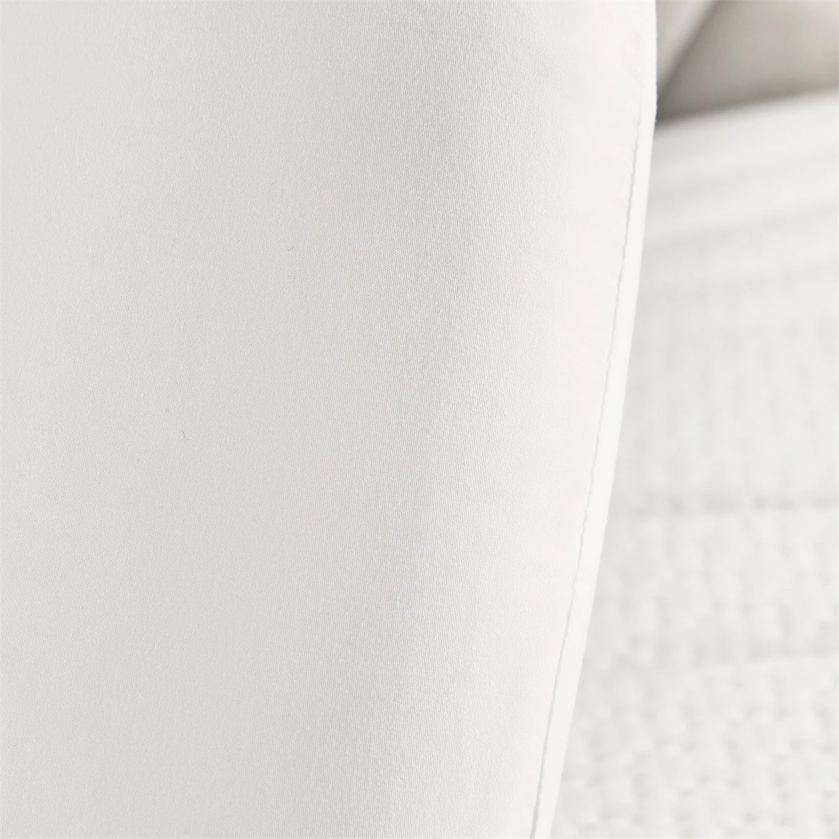 Almohada Viscoelástica Hipoalergénica 40x70cm Pikolin Home 6 Almohada Viscoelástica Hipoalergénica 40x70cm Pikolin Home - Image 4