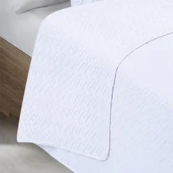 Colcha Lisa + Cojines Acolchada Belmonte Cama 90 Blanco 180x260cm -Descansaya Tienda De Ventas e709570c8979cfa4829a8a7ff588179c28a3d19e 152ec83f78f8490c80012cccab182096