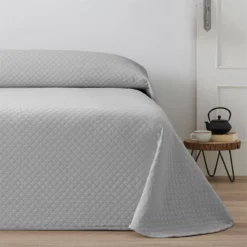 Vipalia - Colcha Bouti Pique 30% Algodón - 70% Poliester. Modelo Silver Cama 135 Cm - 235x260 Cm, Color Gris/Plata -Descansaya Tienda De Ventas f48ed2336968fc8b21f7696a989f703b2b96cd10 4a0320f19c8c4acfbd9d6597eaef7676