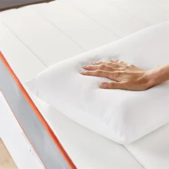 Almohada Viscoelástica Ergonómica – INDIE 70x35cm What The Sleep 9 Almohada Viscoelástica Ergonómica – INDIE 70x35cm What The Sleep -Descansaya Tienda De Ventas f4dbedae09f06d85ee4f8a261e4d4e2b45dcf309 66dcd601c81b49aaa13e58af5c903b35